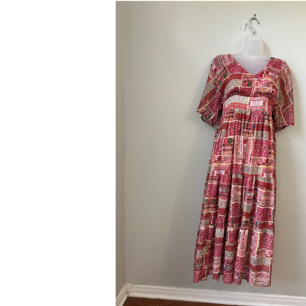 Entro Pink Red Print V-Neck Tiered Maxi Dress Small D22476 Boho Smocked